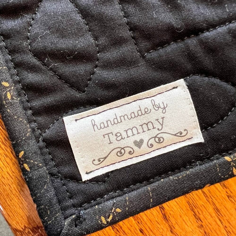 FARMHOUSE TABLE RUNNER - Picture 5 of 6